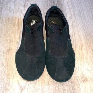 Puma Black Slip on sneakers 7